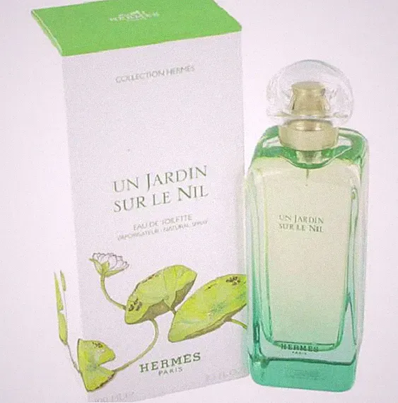 Un Jardin Sur Le Nil by Hermes 3.3 oz EDT Perfume for Women Spray New in Box